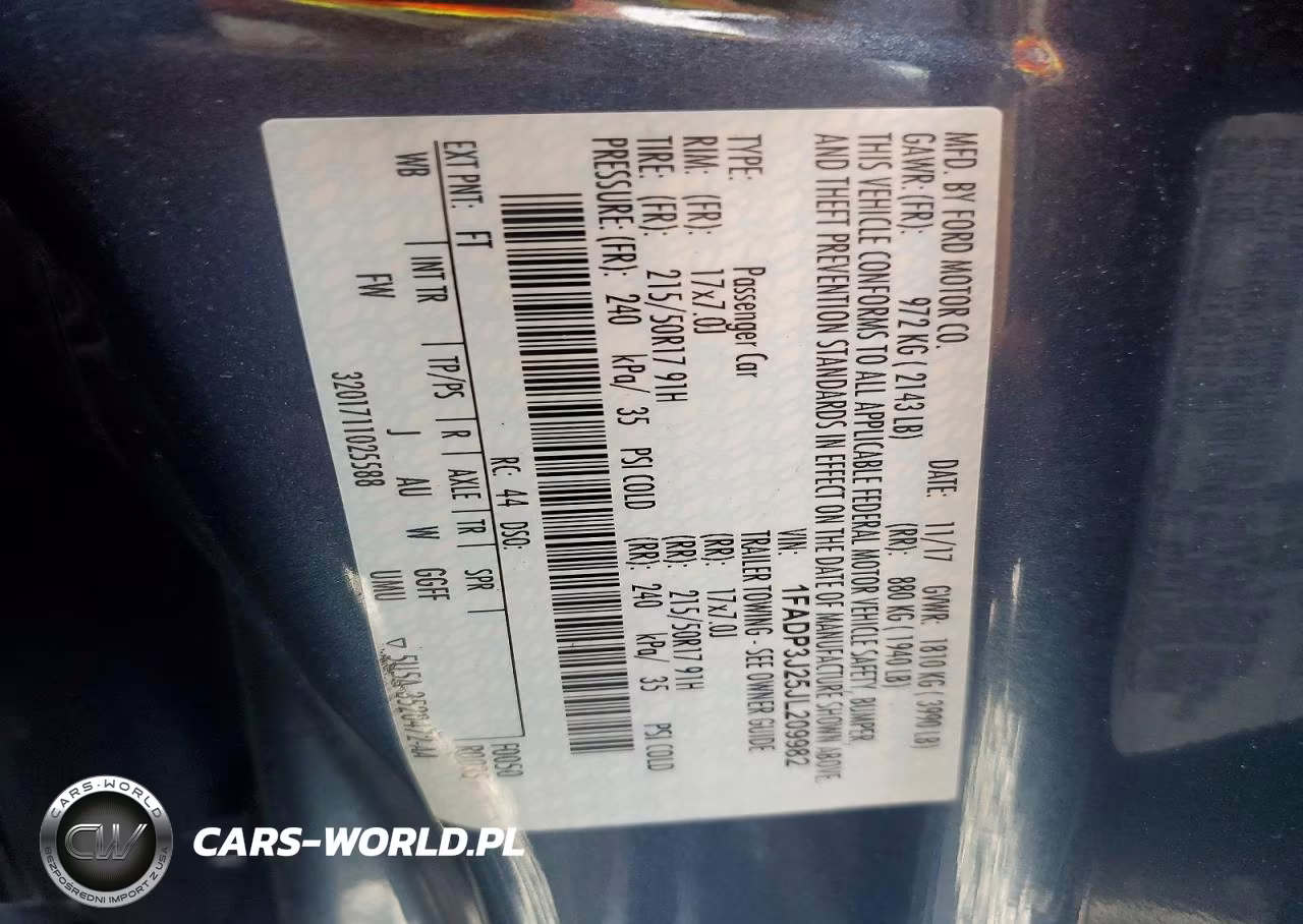2018 Ford Focus Titanium VIN:1FADP3J25JL209982 - 12