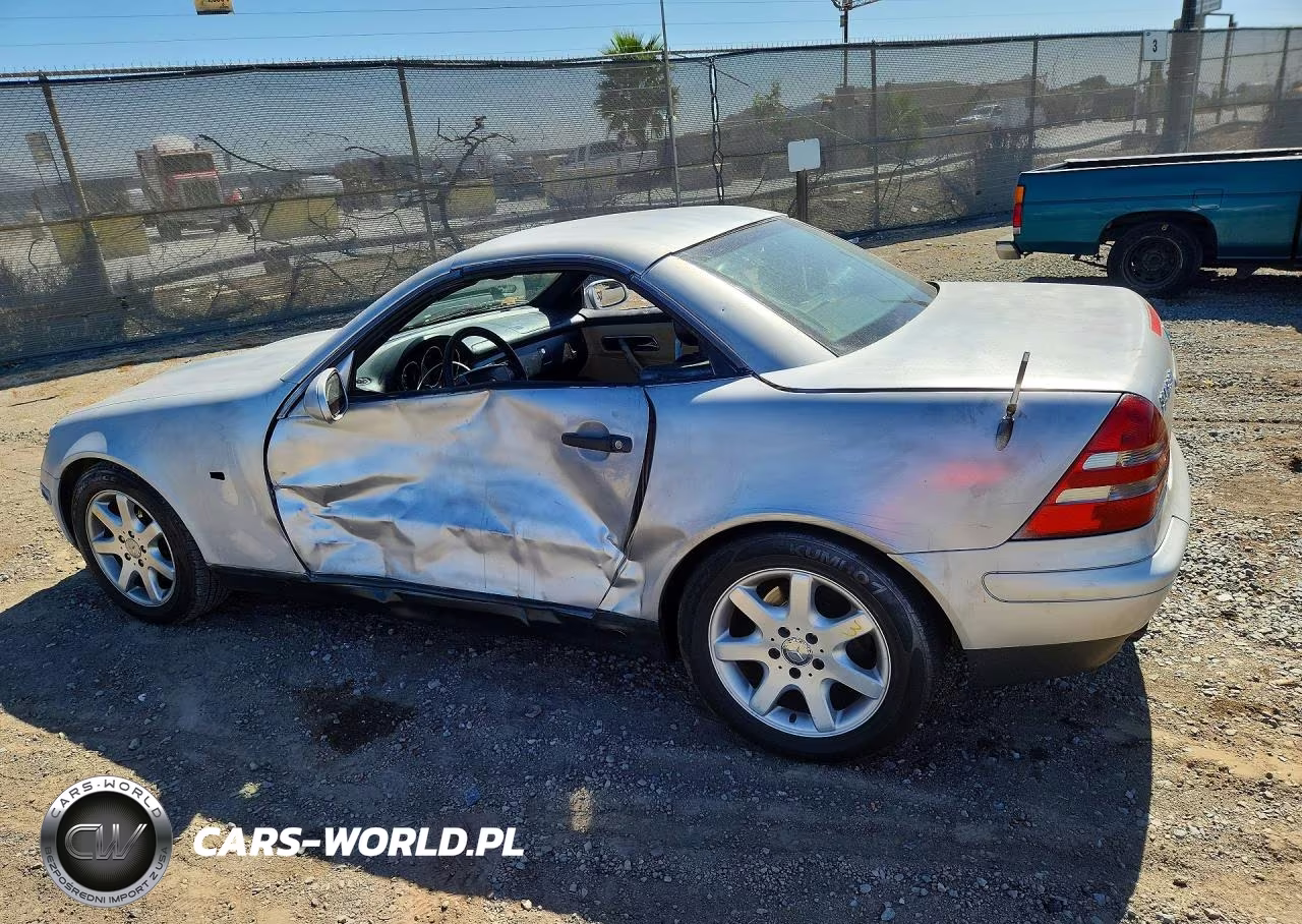 1999 Mercedes-Benz Slk 230 Kompressor VIN:WDBKK47F1XF134946 - 2