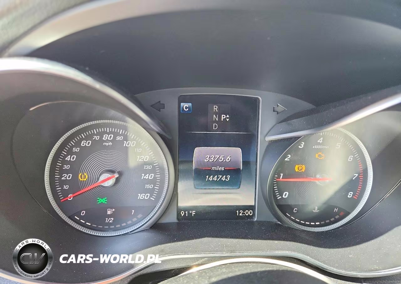 2018 Mercedes-Benz C 300 VIN:55SWF4JB4JU261603 - 9