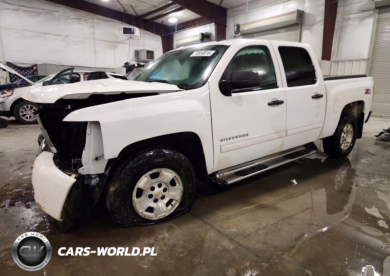 2011 Chevrolet Silverado K1500 Lt VIN:1GCPKSE3XBF161608 - 1