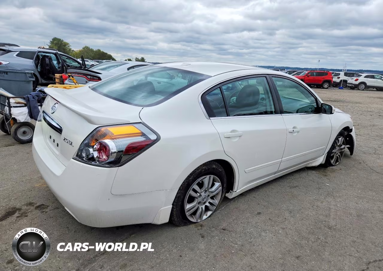 2012 Nissan Altima 2.5 VIN:1N4AL2AP4CN490488 - 3