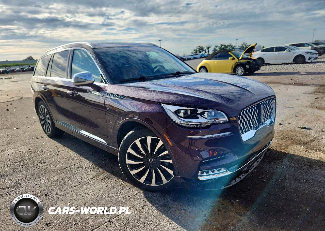 2022 Lincoln Aviator Black Label Grand Touring VIN:5LMYJ9YY8NNL01634 - 4