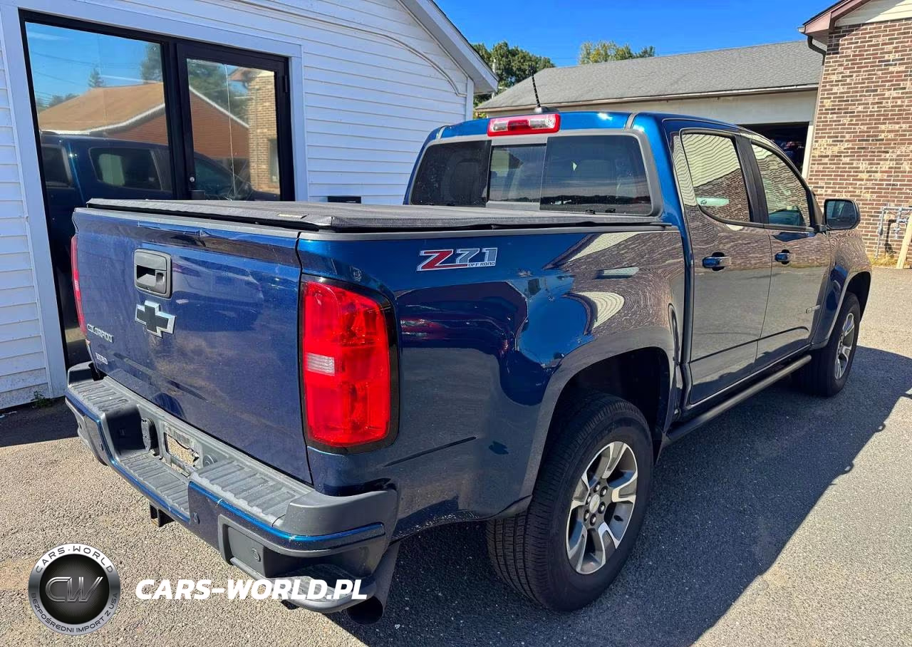 2020 Chevrolet Colorado Z71 VIN:1GCPTDE11L1106258 - 3