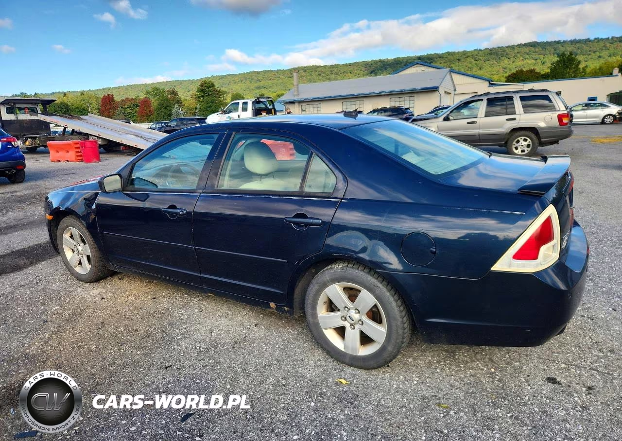 2009 Ford Fusion Se VIN:3FAHP01199R135910 - 2