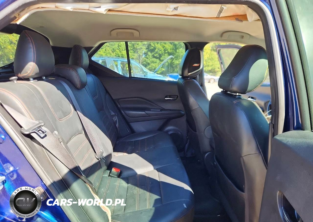 2020 Nissan Kicks Sr VIN:3N1CP5DVXLL477282 - 10