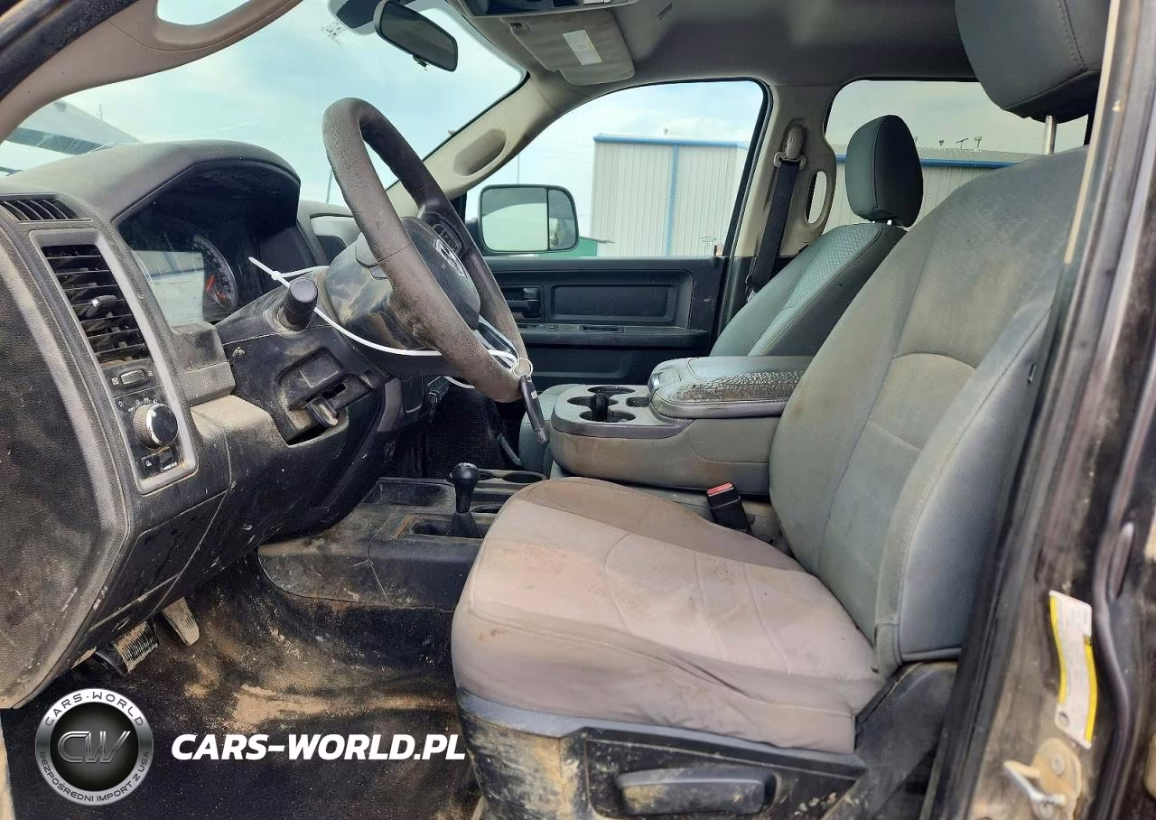 2018 Ram 2500 St VIN:3C6UR5CJ1JG395691 - 7