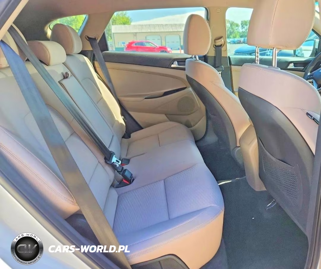 2021 Hyundai Tucson Value VIN:KM8J33A43MU330871 - 11