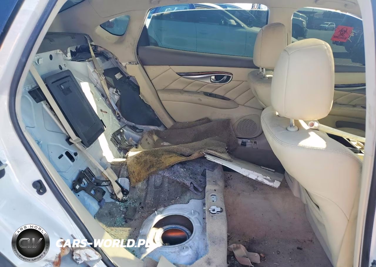 INFINITI Q70L 3.7 VIN:JN1BY1PP1FM600220 - 10