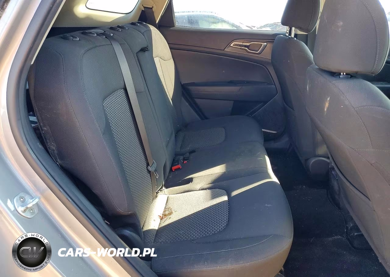 2023 Kia Sportage Lx VIN:KNDPU3AF9P7108609 - 11