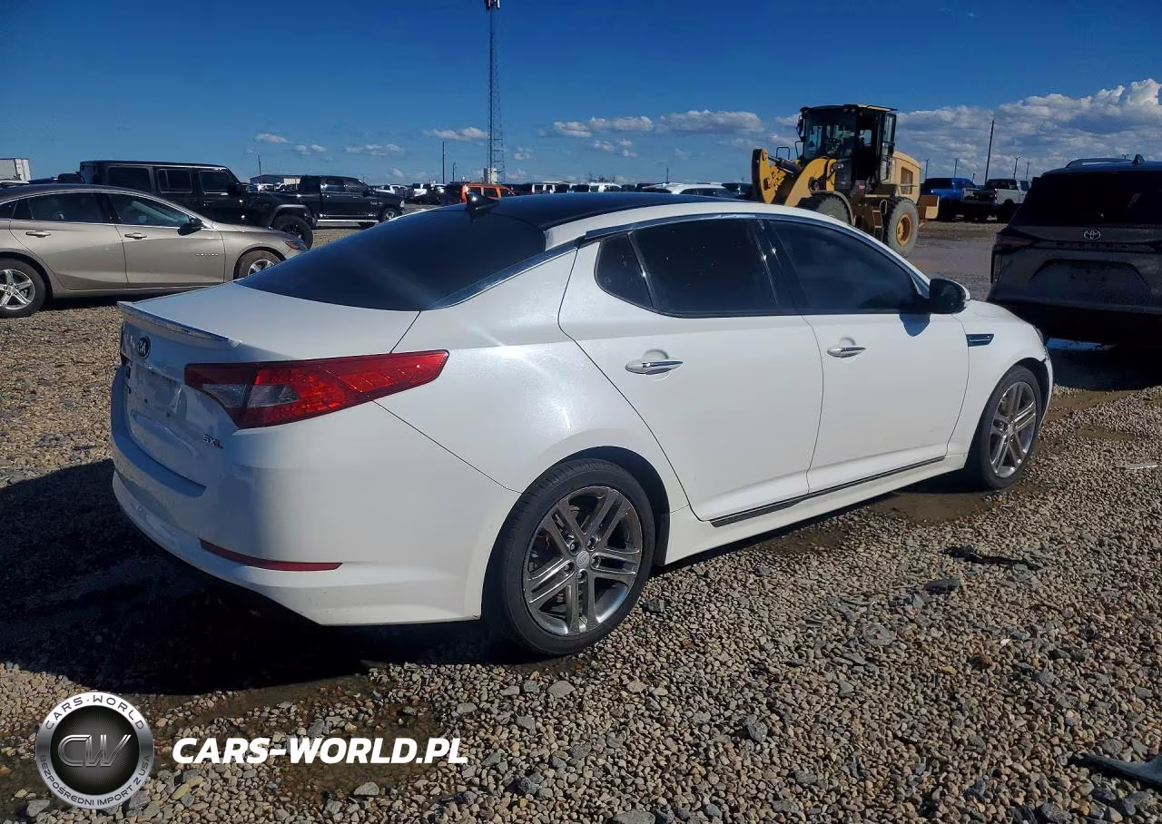 2013 Kia Optima Sx VIN:5XXGR4A66DG117973 - 3