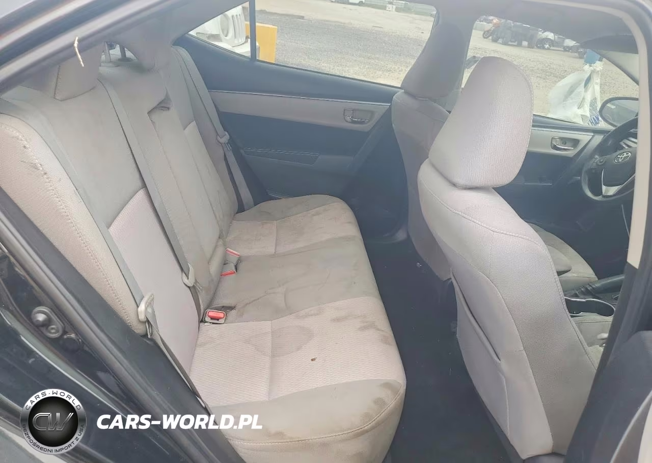 2015 Toyota Corolla Le VIN:5YFBURHE8FP288219 - 10
