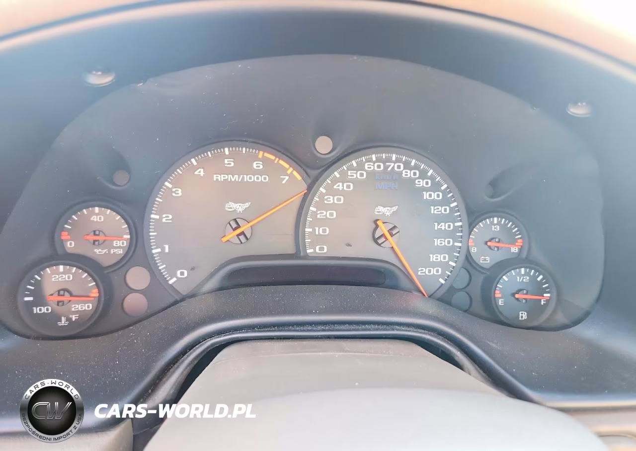 2003 Chevrolet Corvette VIN:1G1YY32GX35104499 - 9