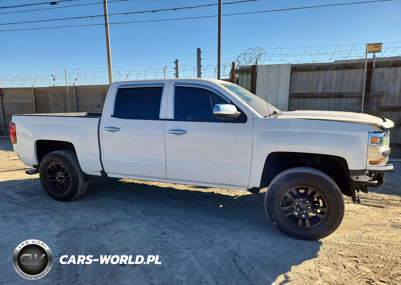 2017 Chevrolet Silverado C1500 Lt VIN:3GCPCREC9HG210004 - 4