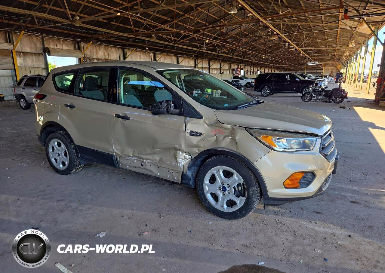 2017 Ford Escape S VIN:1FMCU0F74HUC61184 - 4