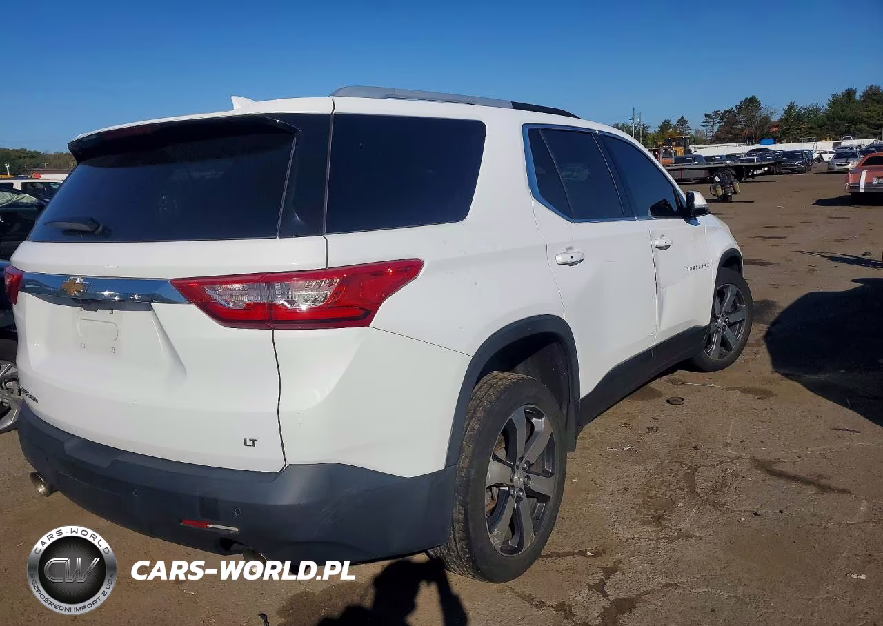 2018 Chevrolet Traverse Lt VIN:1GNEVHKW7JJ237482 - 3