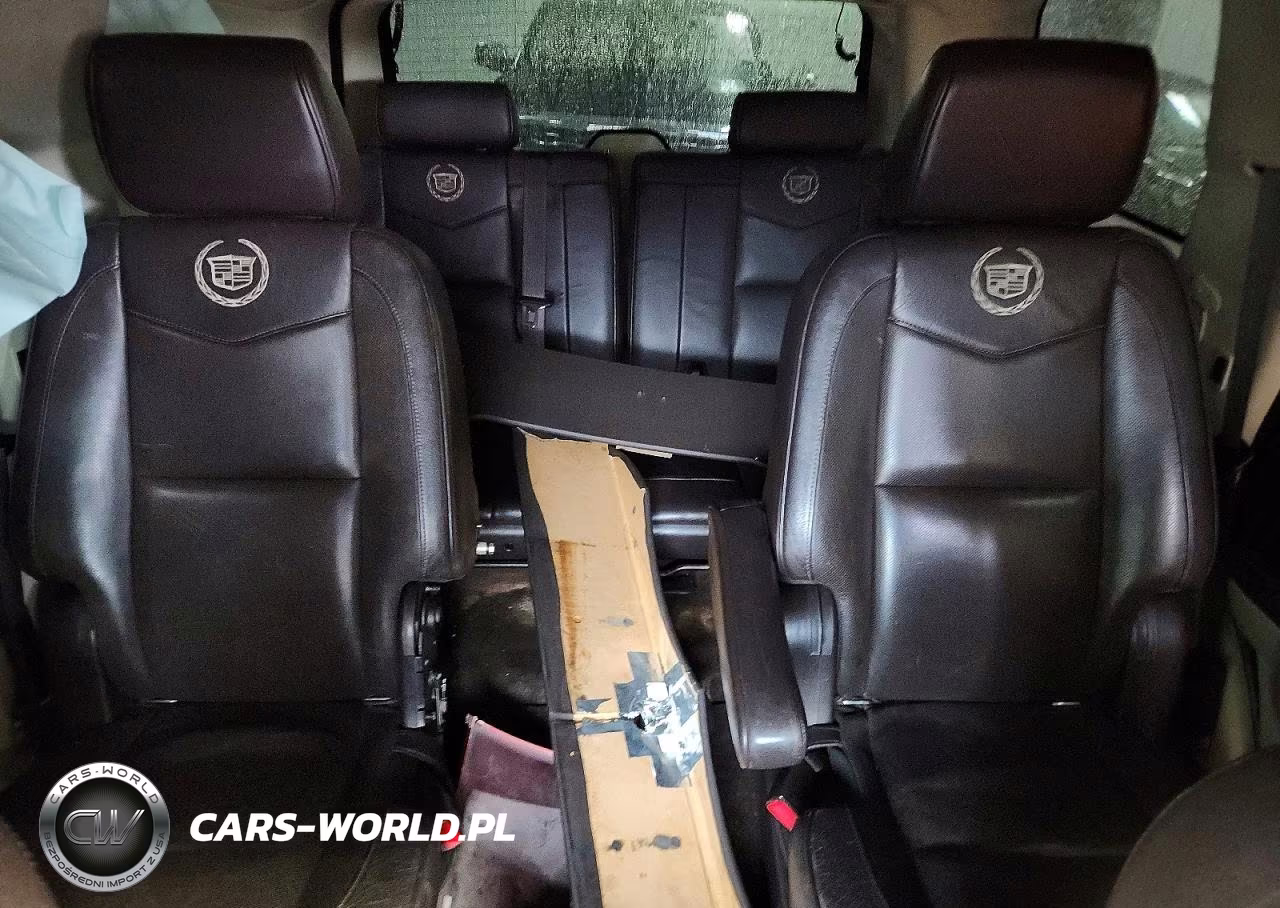 2007 Cadillac Escalade Luxury VIN:1GYFK63867R420905 - 10