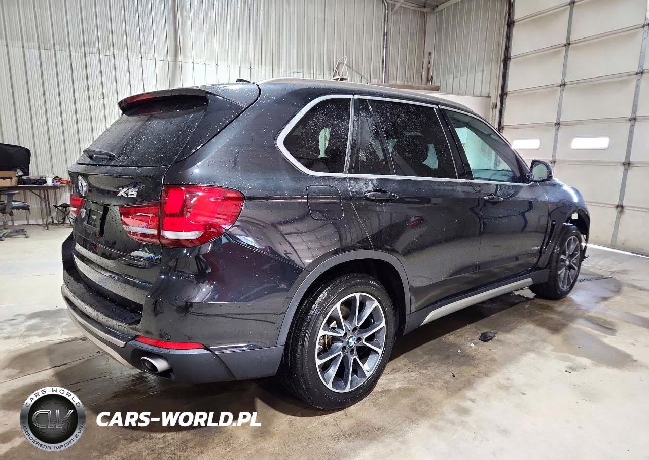 2017 BMW X5 xDrive35I VIN:5UXKR0C51H0U52877 - 3