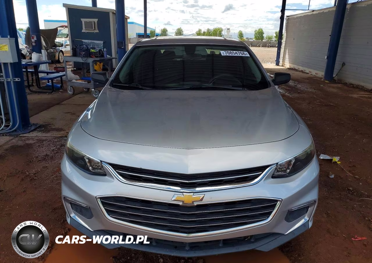 2018 Chevrolet Malibu Ls VIN:1G1ZB5ST5JF178662 - 5