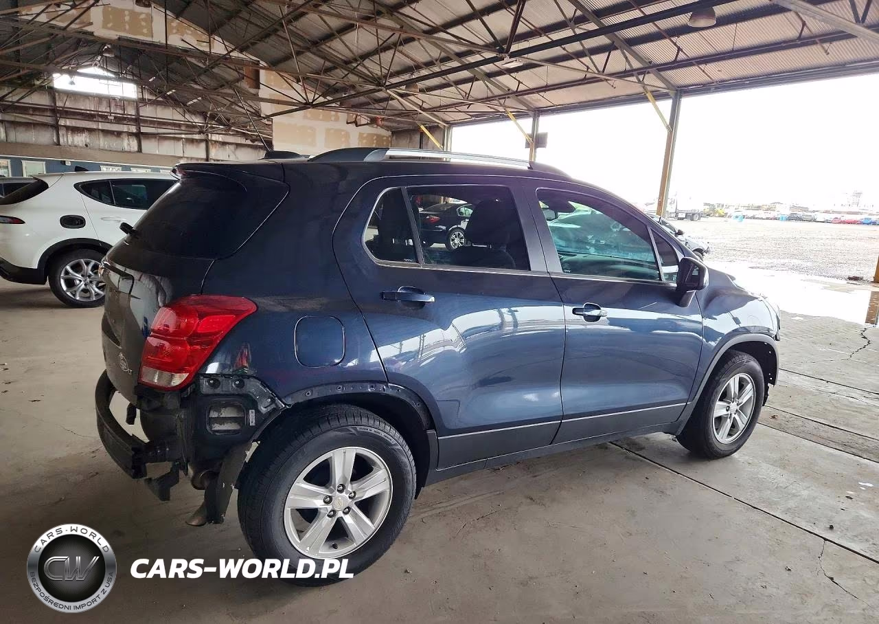 2018 Chevrolet Trax 1Lt VIN:3GNCJLSB5JL218991 - 3