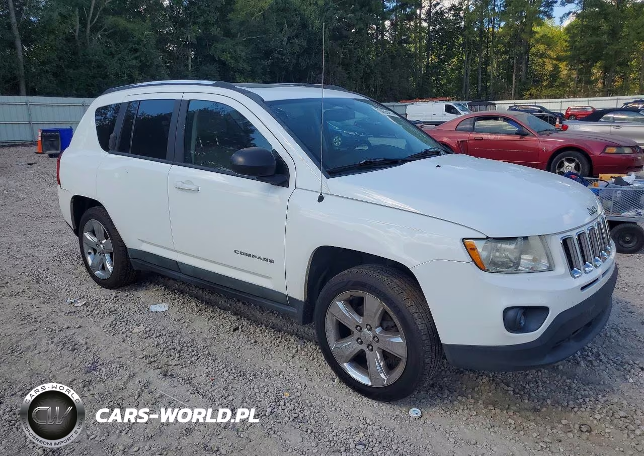 2022 Jeep Compass Limited VIN:1J4NF5FB3BD277869 - 4