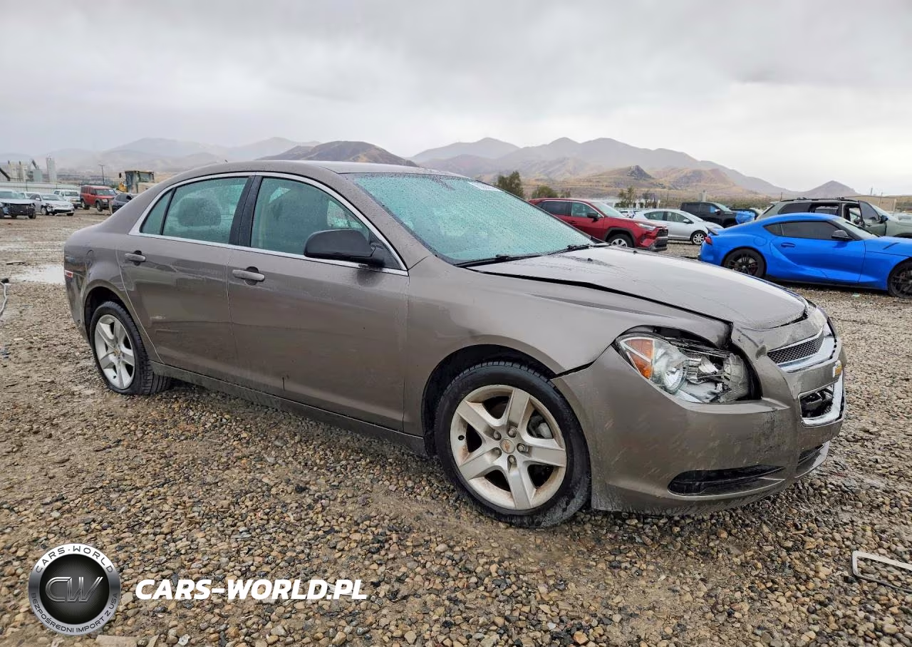 2011 Chevrolet Malibu Ls VIN:1G1ZB5E17BF194163 - 4