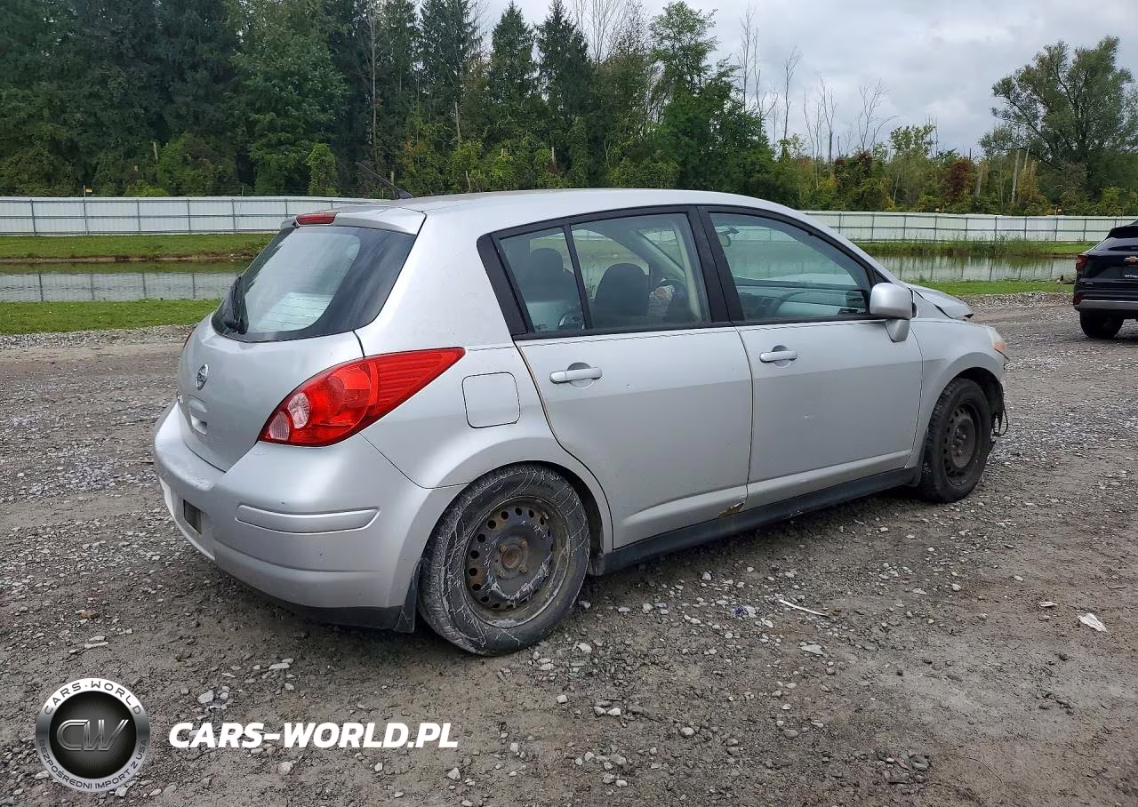 2011 Nissan Versa 1.8 S VIN:3N1BC1CP6BL418070 - 3