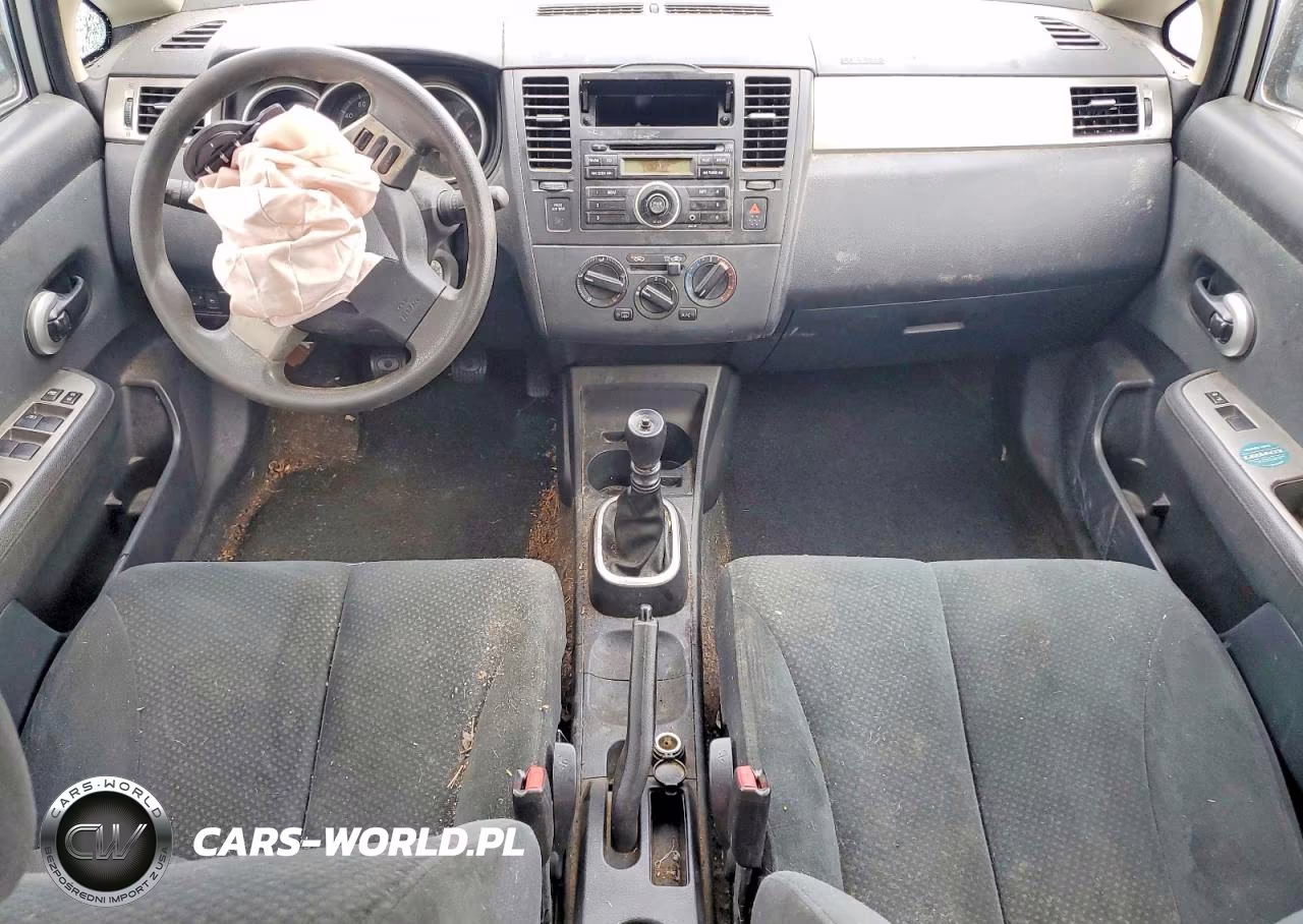 2011 Nissan Versa 1.8 S VIN:3N1BC1CP6BL418070 - 8