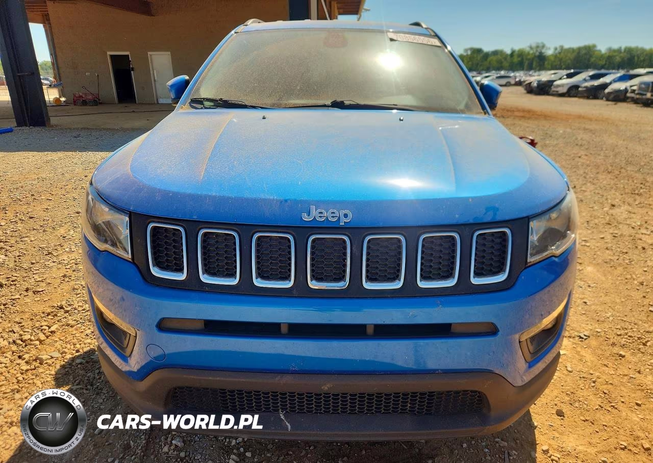 2017 Jeep Compass Latitude VIN:3C4NJCBB0HT668656 - 5