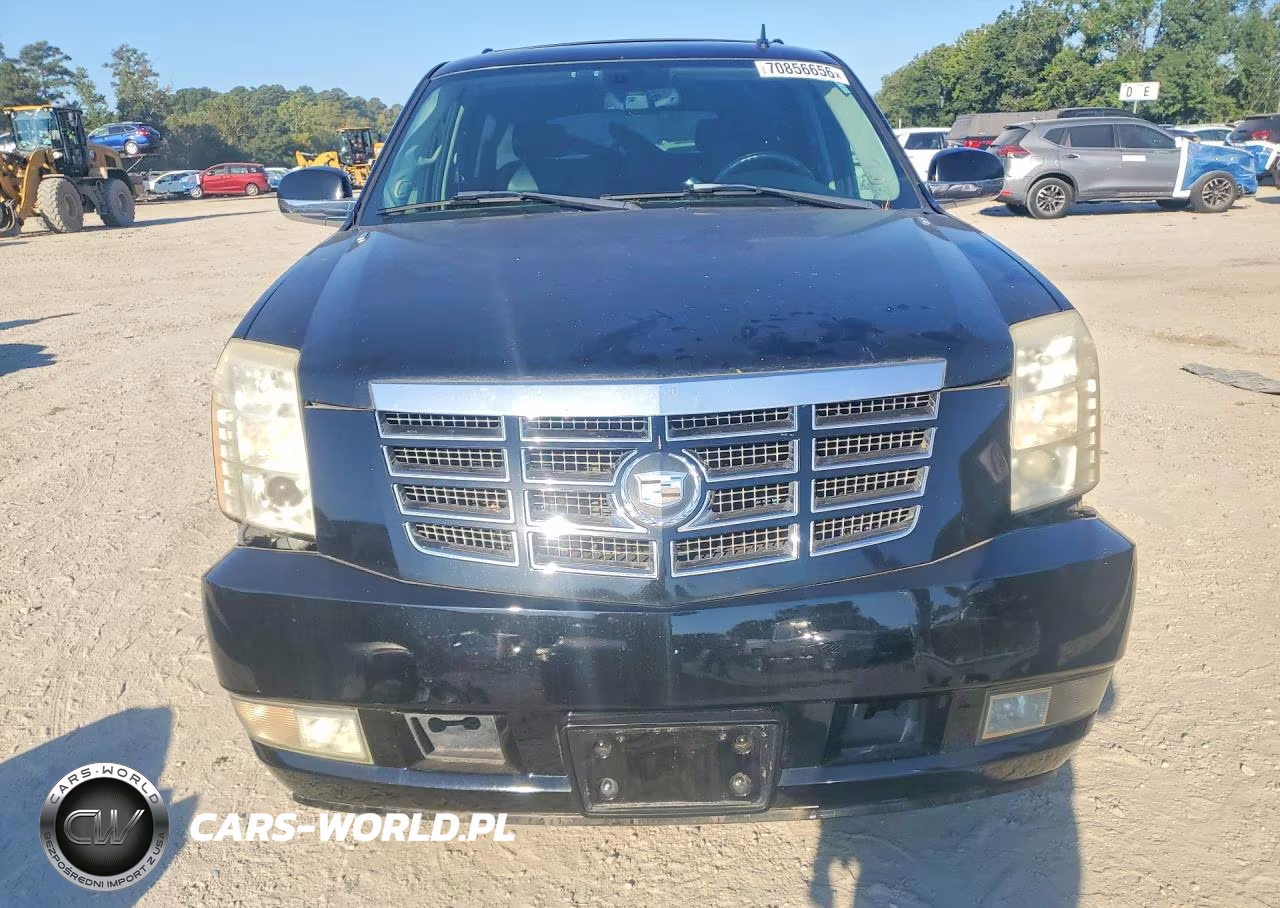 2007 Cadillac Escalade Luxury VIN:1GYFK63827R357947 - 5