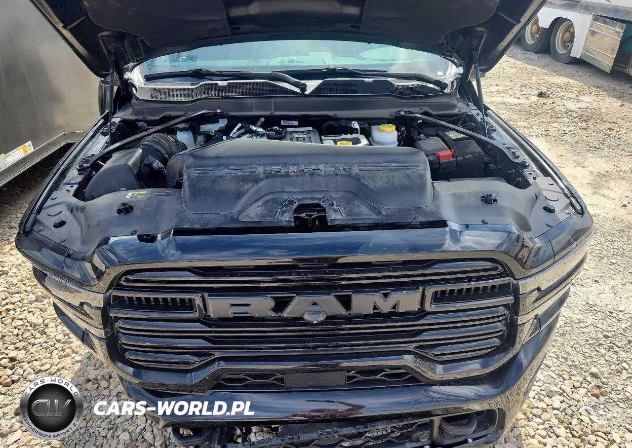 2026 Ram 3500 Laramie VIN:3C63RRML8TG342752 - 11
