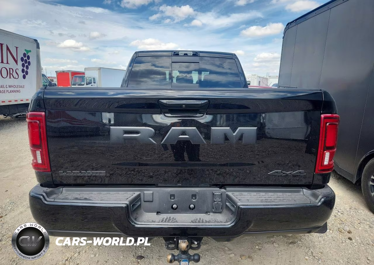 2026 Ram 3500 Laramie VIN:3C63RRML8TG342752 - 6