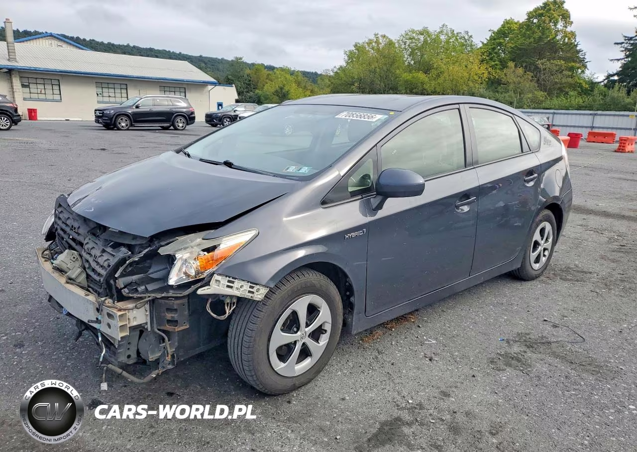 2015 Toyota Prius Two VIN:JTDKN3DU4F0434486 - 1