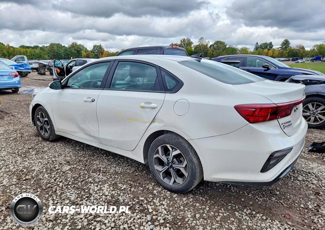 2021 Kia Forte Lxs VIN:3KPF24AD8ME410586 - 2