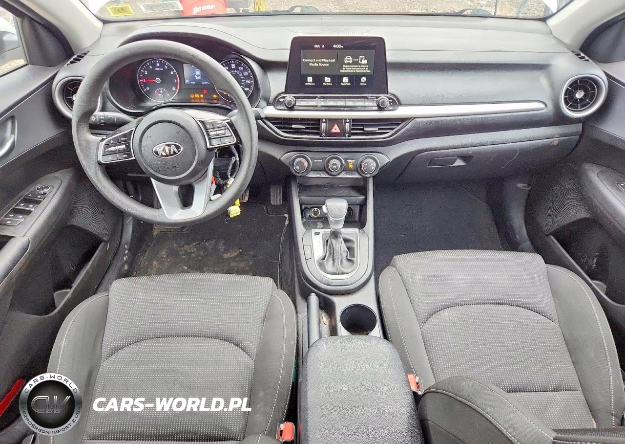 2021 Kia Forte Lxs VIN:3KPF24AD8ME410586 - 8