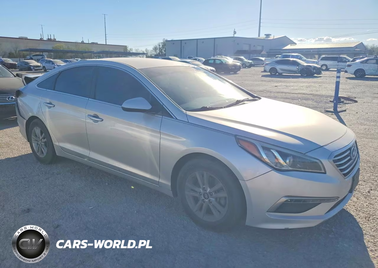 2015 Hyundai Sonata Se VIN:5NPE24AF7FH010403 - 4