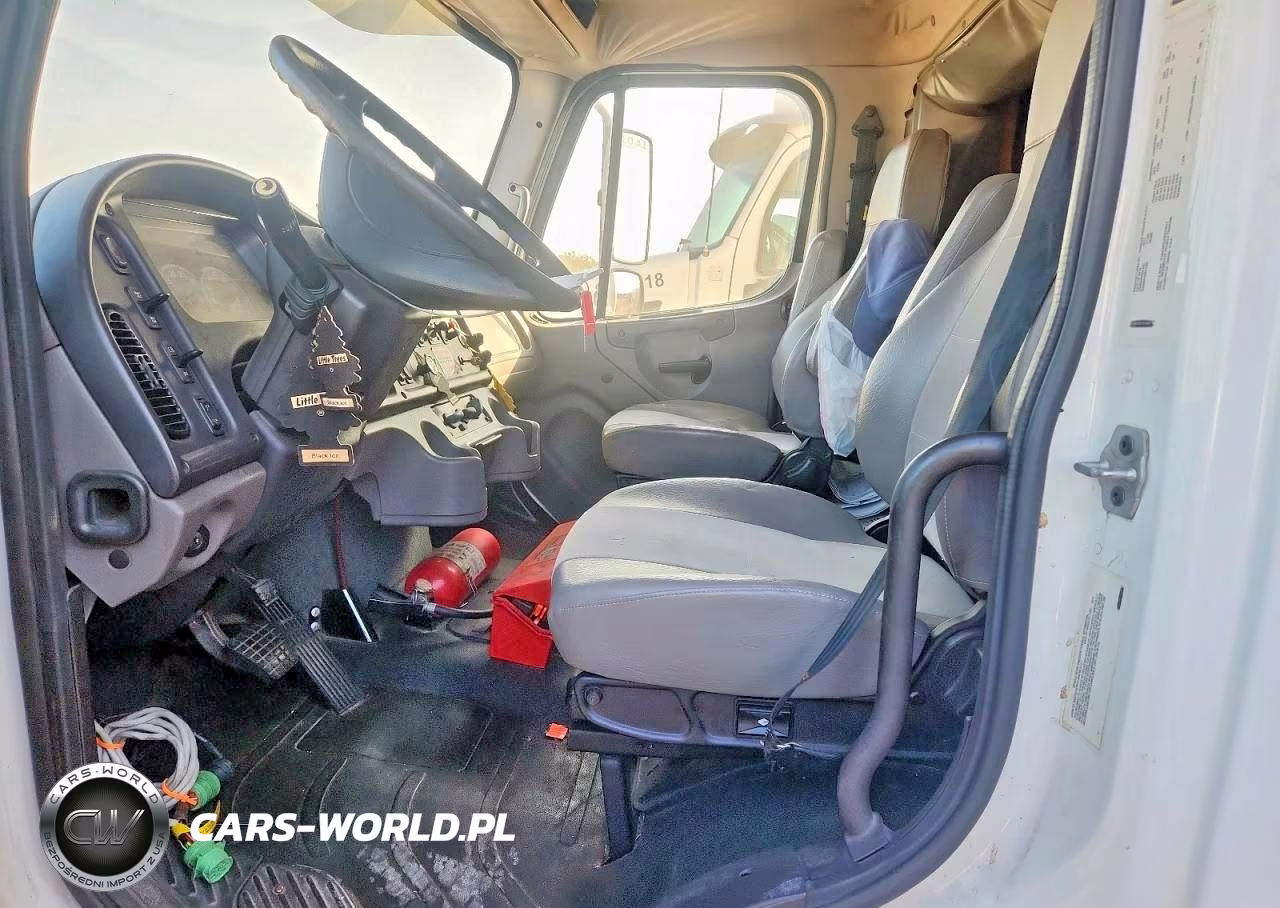 2018 Freightliner Business Class M2 Box Truck VIN:1FVACWFC9JHJY3017 - 7