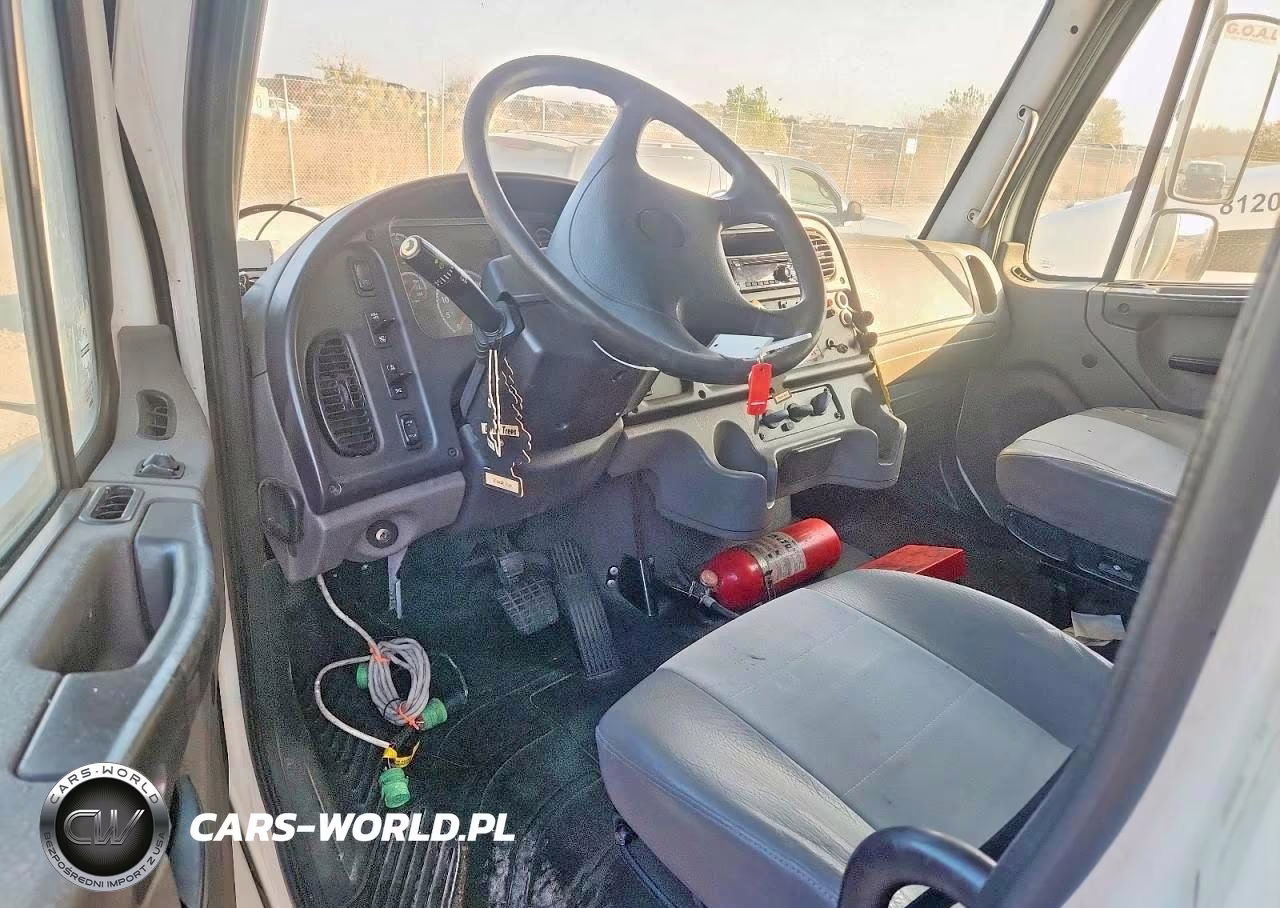 2018 Freightliner Business Class M2 Box Truck VIN:1FVACWFC9JHJY3017 - 8