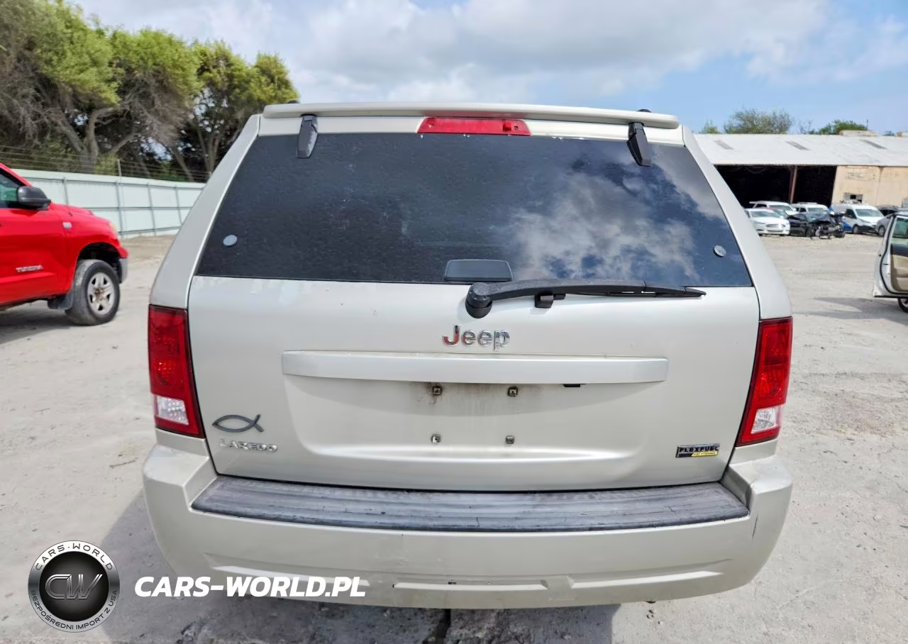 2007 Jeep Grand Cherokee Laredo VIN:1J8HS48PX7C552533 - 6
