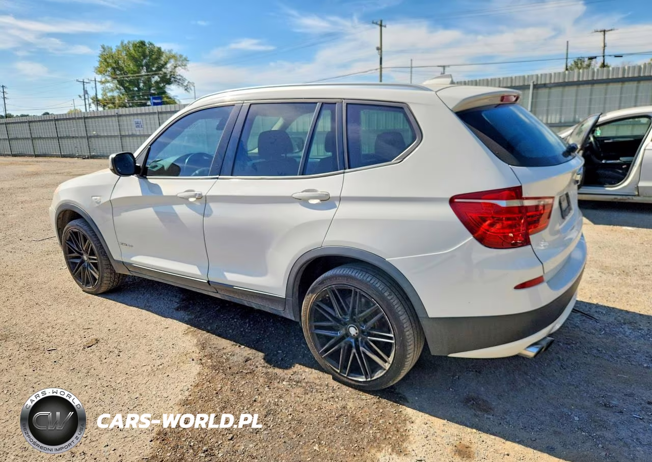 BMW X3 XDRIVE2 VIN:5UXWX9C51D0A28933 - 2