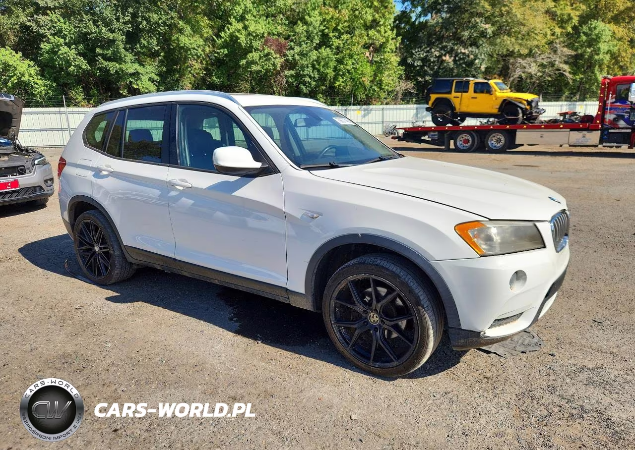 BMW X3 XDRIVE2 VIN:5UXWX9C51D0A28933 - 4