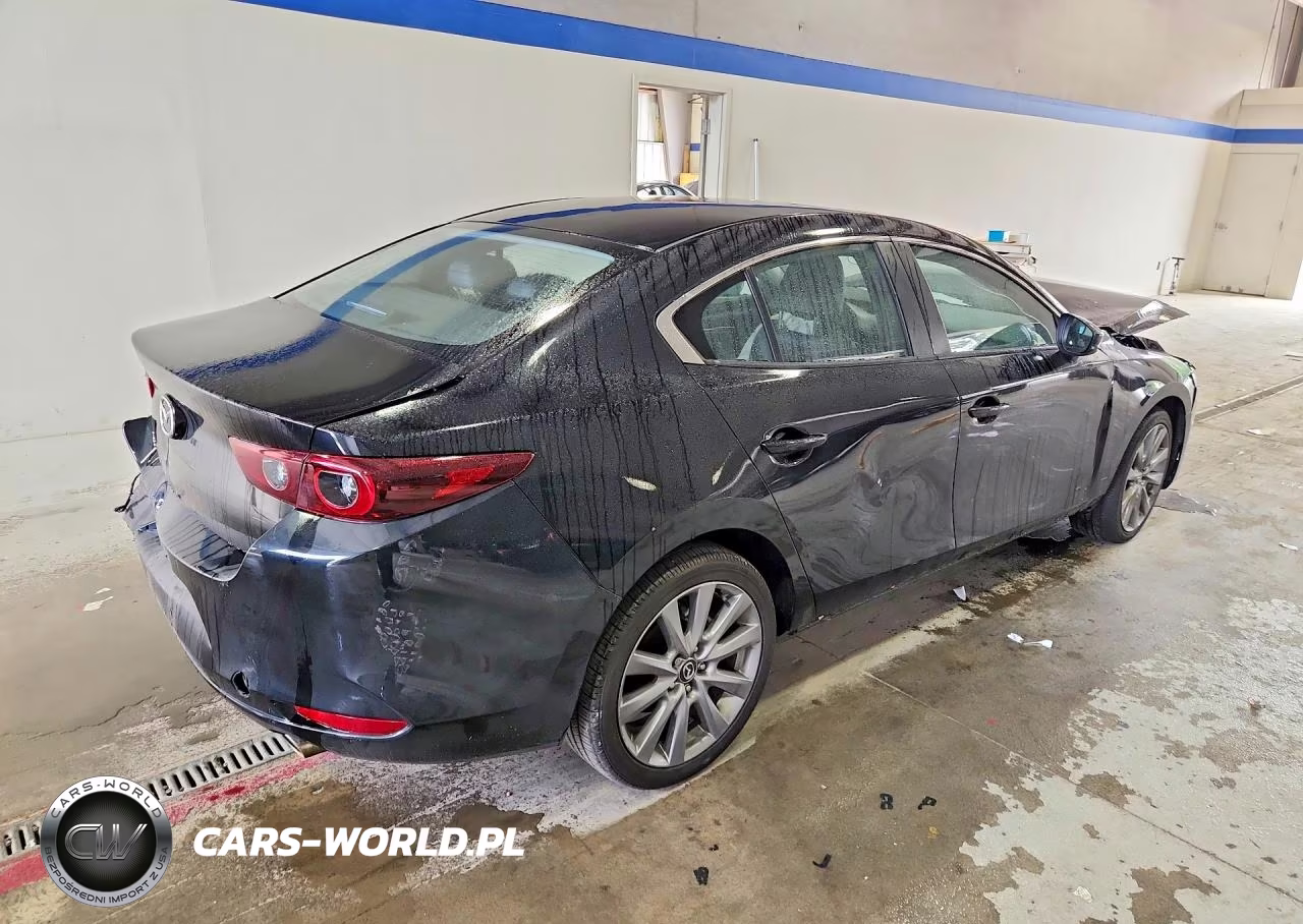 2026 Mazda 3 Preferred VIN:JM1BPACL9T1866522 - 3
