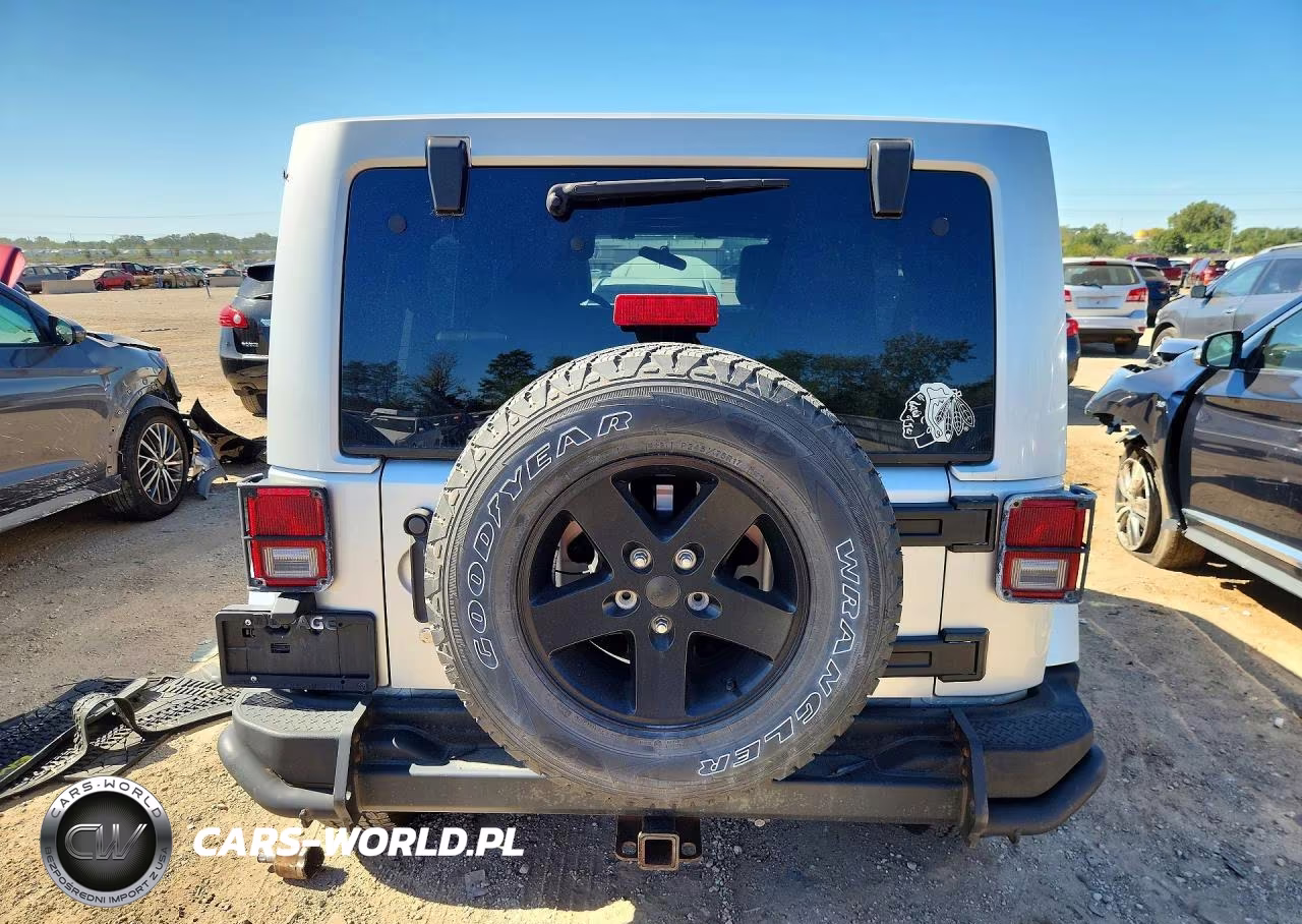 2012 Jeep Wrangler Unlimited Rubicon VIN:1C4HJWFG2CL196419 - 6