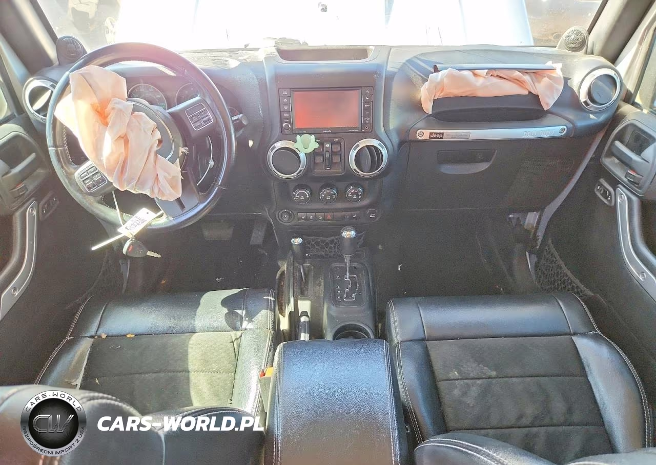 2012 Jeep Wrangler Unlimited Rubicon VIN:1C4HJWFG2CL196419 - 8