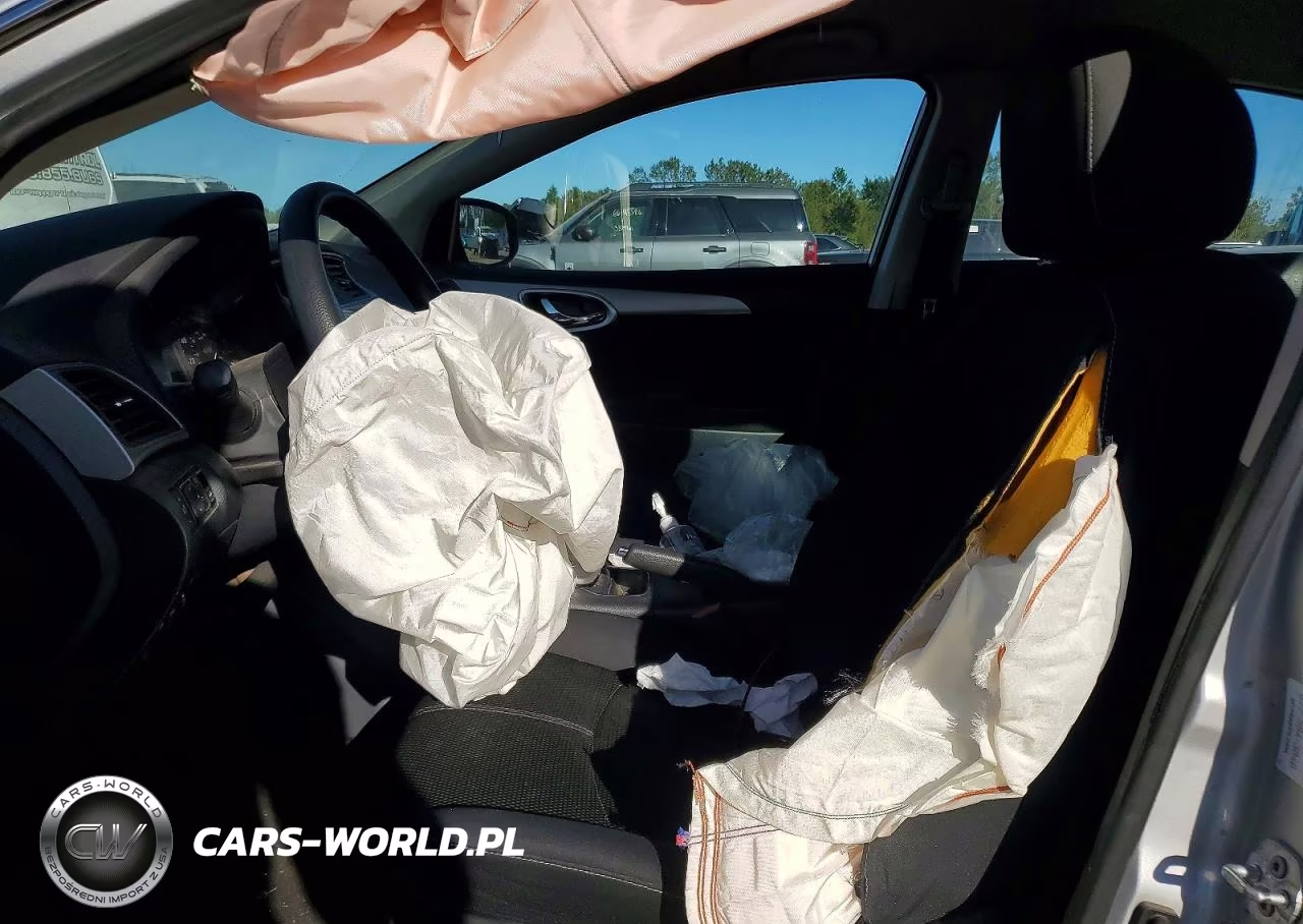 2015 Nissan Sentra S VIN:3N1AB7AP5FY377718 - 7
