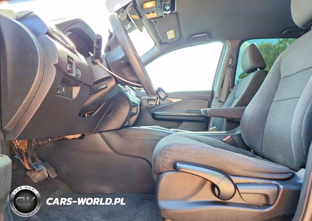 2019 Honda Passport Sport VIN:5FNYF7H24KB004671 - 7