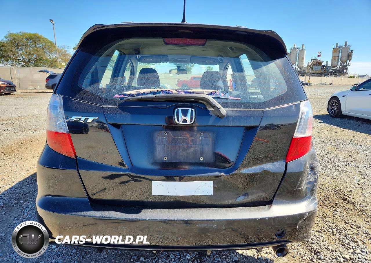 2011 Honda Fit Sport VIN:JHMGE8H55BC012711 - 6