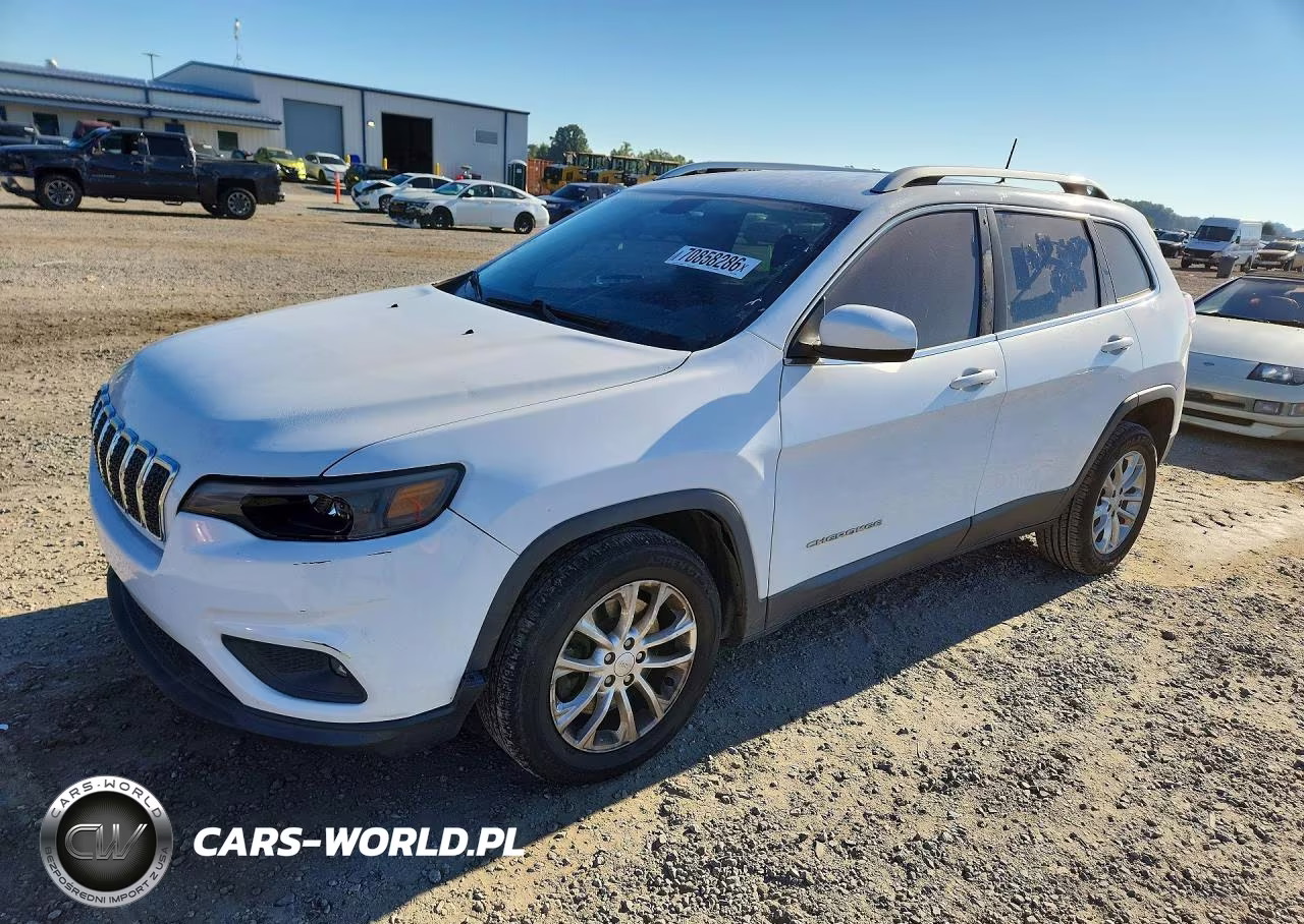 2019 Jeep Cherokee Latitude VIN:1C4PJLCB8KD348764 - 1