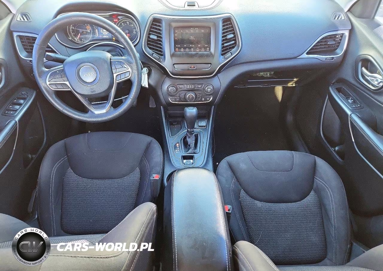 2019 Jeep Cherokee Latitude VIN:1C4PJLCB8KD348764 - 8