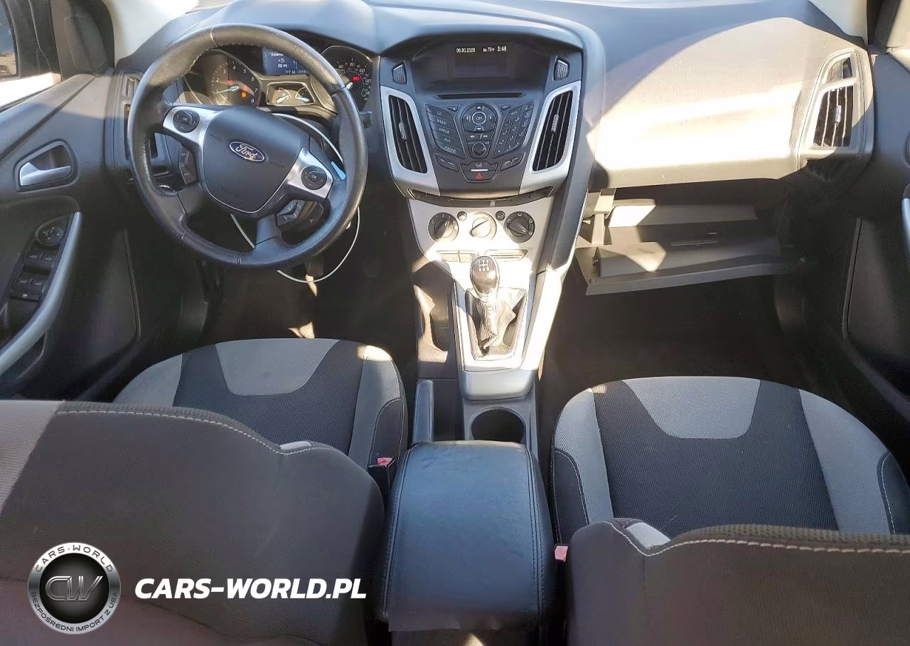 2012 Ford Focus Se VIN:1FAHP3F26CL258363 - 8