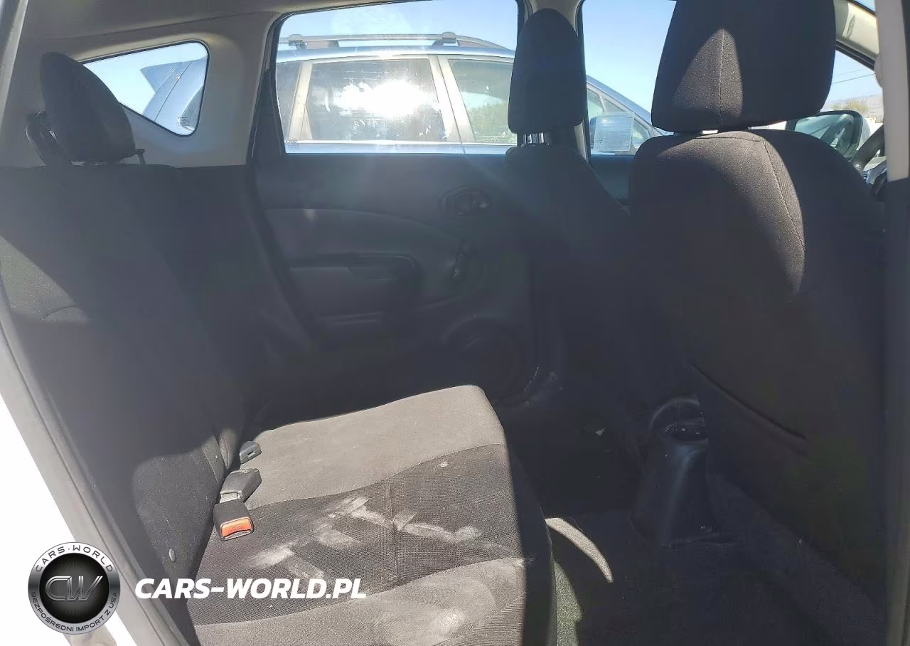2015 Nissan Versa Note S Plus VIN:3N1CE2CP7FL409694 - 10